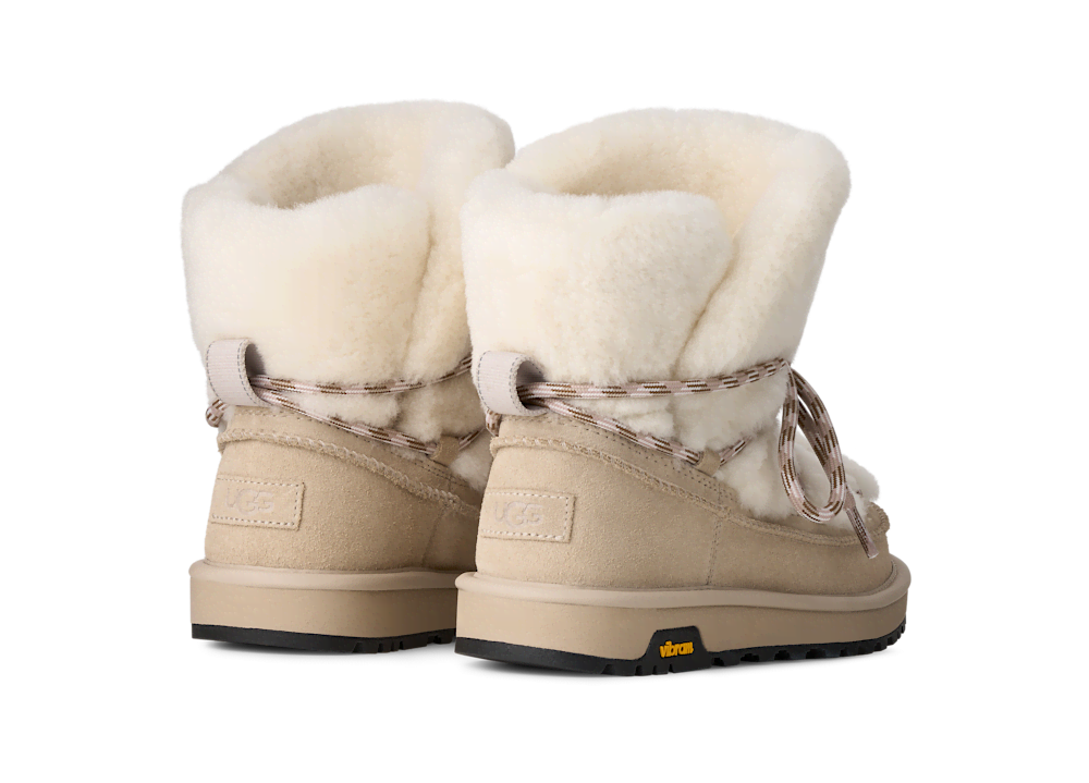 Women's Sheepskin Lace-Up Winter Boot