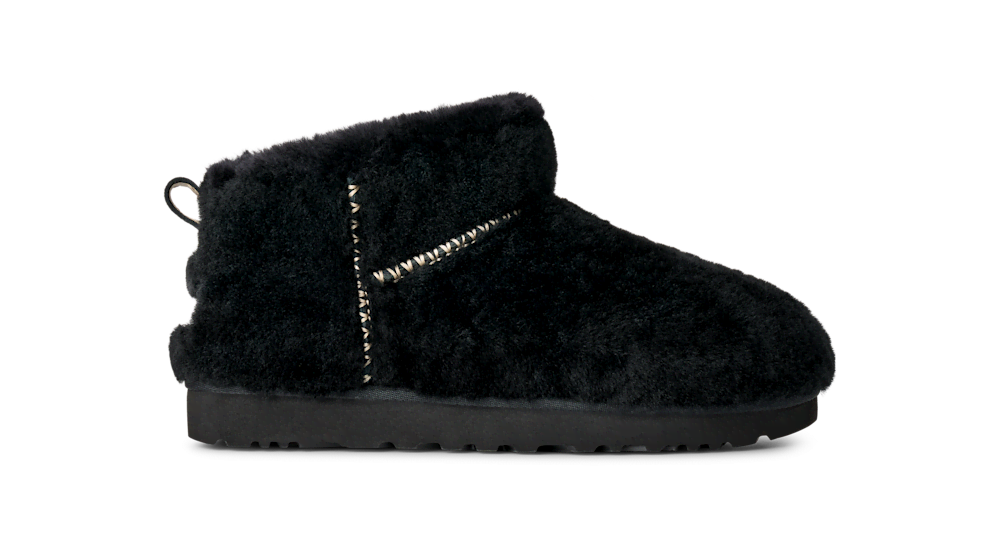 Women's Fluffy Ultra-Short Sheepskin Boot - Black