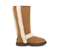 Women's Knee-High Sheepskin Boot - Grey Black