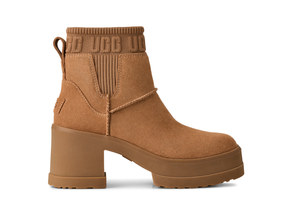 Women's Water-Resistant Chelsea Boot - Chestnut