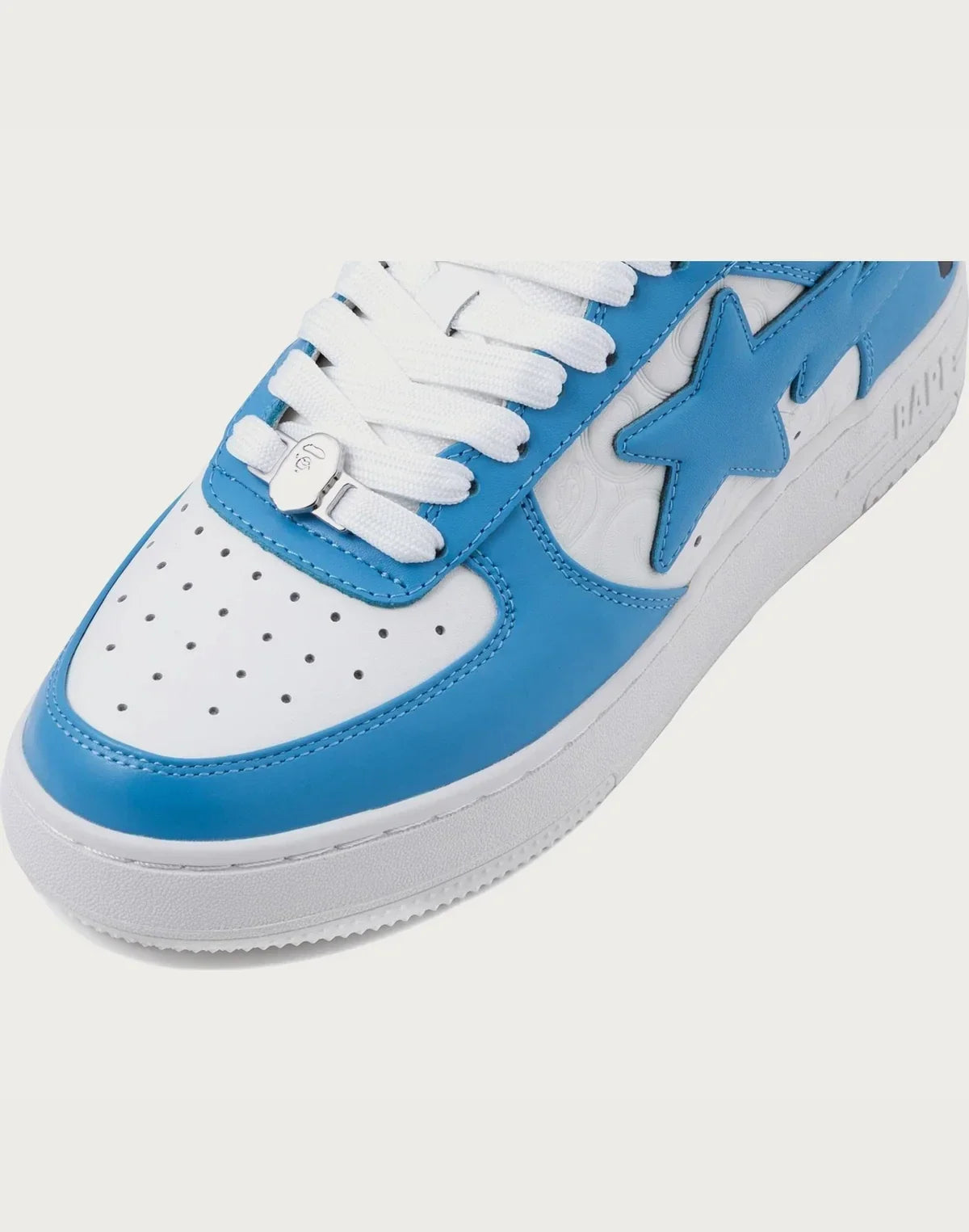 Women's Leather Low Top Sneakers - Blue