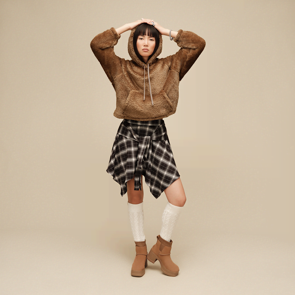 Women's Water-Resistant Chelsea Boot - Chestnut